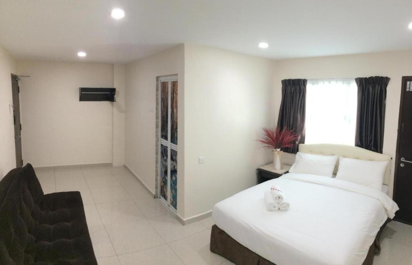 Sam Hotel Sitiawan Eksteriør billede
