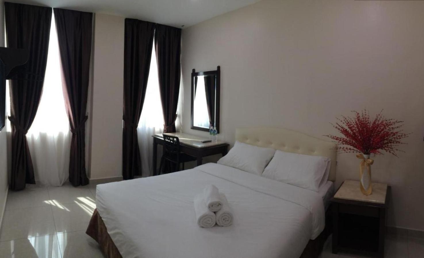 Sam Hotel Sitiawan Eksteriør billede